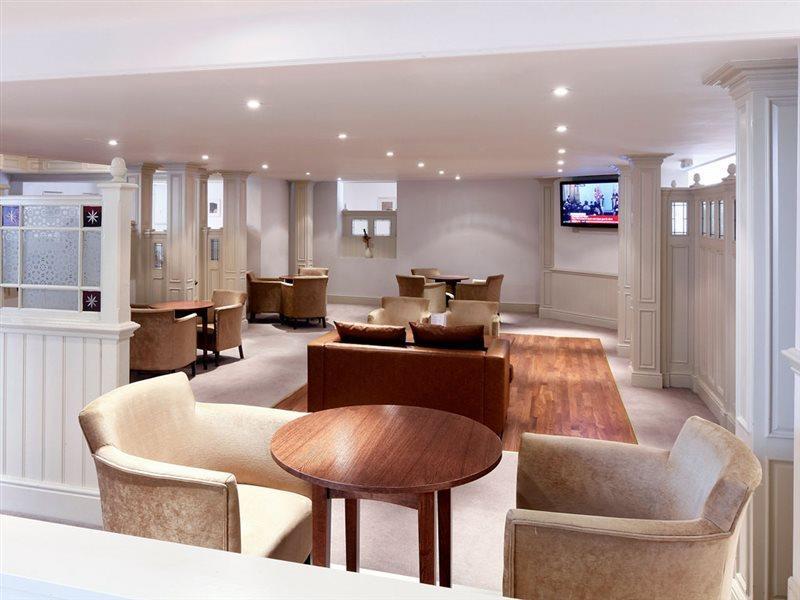 Mercure Swindon East Hotel And Spa מראה חיצוני תמונה